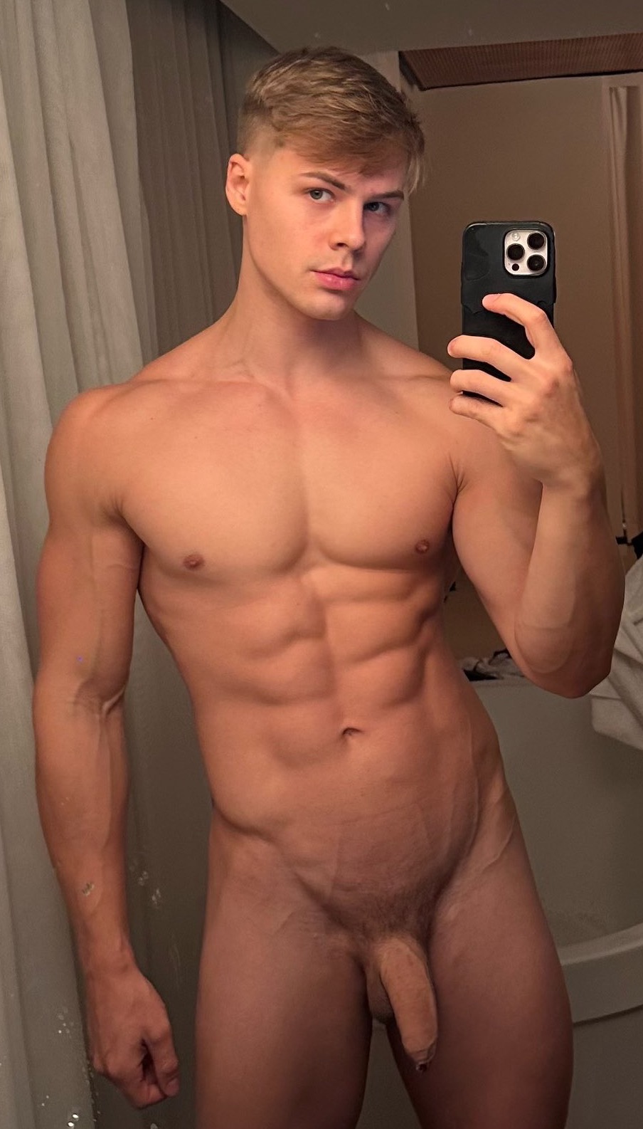 thumbnail for PeachyyBoy featured on OnlyGays - amateur gay porn from OnlyFans, MyVidster, GayForFans