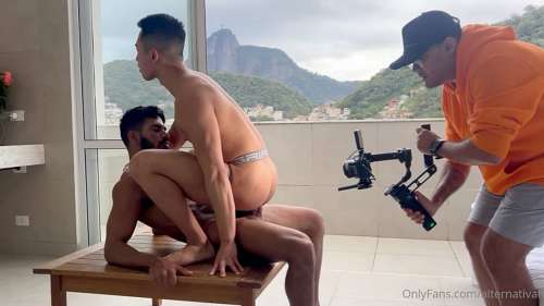 JustTheGays thumbnail for Behind The Scenes – Gael kRiok fucks Eli Shaw - amateur gay porn from OnlyFans, MyVidster, GayForFans and more! - Anal