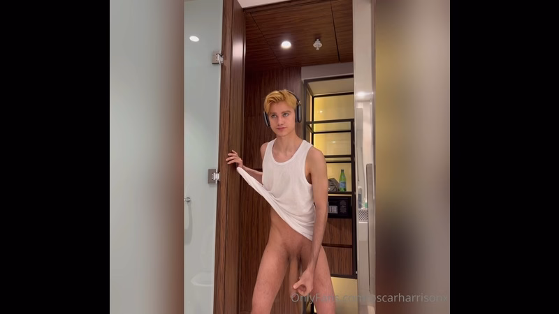 JustTheGays thumbnail for Jerking my big young dick till I cum – Oscar Harrison (oscarharrisonx) - amateur gay porn from OnlyFans JustForFans GayForFans - 