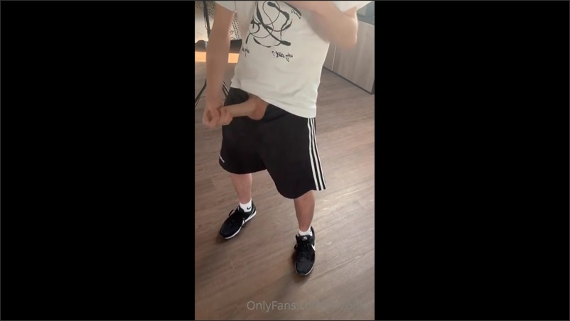 OnlyGays thumbnail for enzoolry jerks off and cums on a mirror - amateur gay porn from OnlyFans, MyVidster, GayForFans and more! -