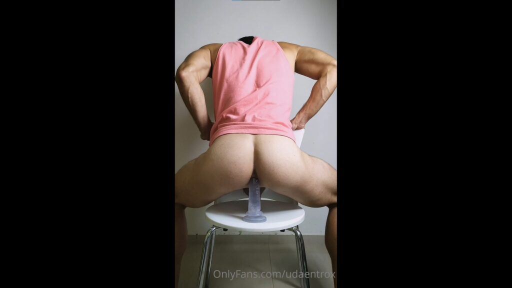 OnlyGays thumbnail for Bouncing on my dildo – Erotripper - amateur gay porn from OnlyFans, MyVidster, GayForFans and more! - 