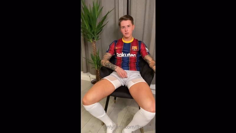 JustTheGays thumbnail for Jerking off after football practice Fboy Finn fboyfinn - amateur gay porn from OnlyFans JustForFans GayForFans - 