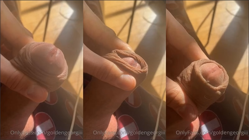 JustTheGays thumbnail for Golden Georgiii (Golden Georgiii) gives you a close up of his uncut cock - amateur gay porn from OnlyFans JustForFans GayForFans - 
