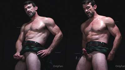 OnlyGays thumbnail for Carpenter Max shows off his cock - amateur gay porn from OnlyFans, MyVidster, GayForFans and more! -