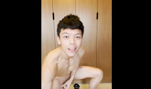 OnlyGays thumbnail for yukiyukihsu – riding a big black dildo - amateur gay porn from OnlyFans, MyVidster, GayForFans and more! - 