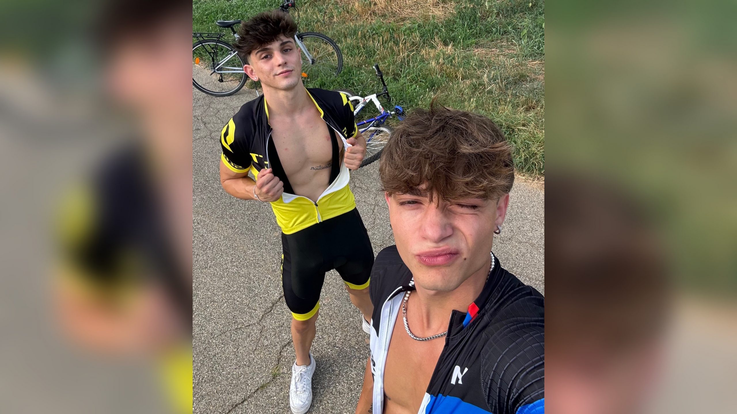 JustTheGays thumbnail for Samuele Cunto (sexysamu) fucks Edoardo Fresia (mynameisedo) in a field during a bike ride - amateur gay porn from OnlyFans, MyVidster, GayForFans and more! - Anal, Outdoor, Young & Twink