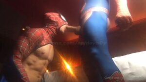 OnlyGays thumbnail for Getting bred by a hung anonymous guy in a Spiderman costume spideyb0y - amateur gay porn from OnlyFans, MyVidster, GayForFans and more! - 