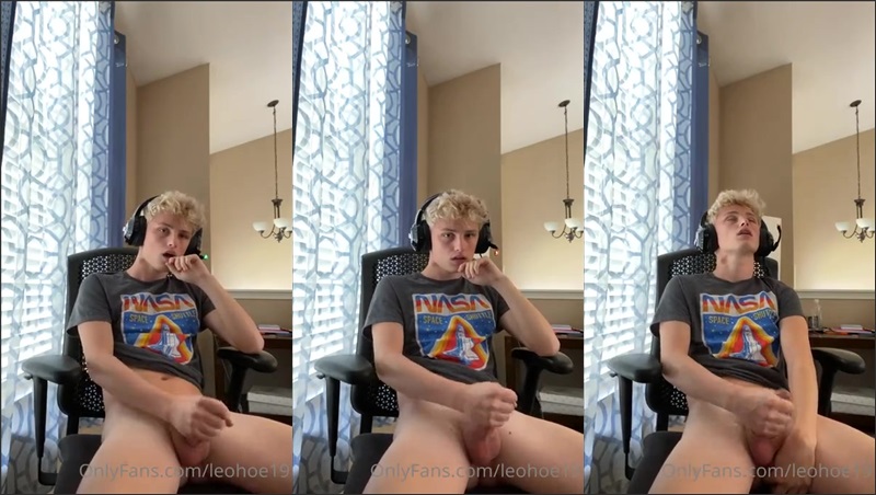OnlyGays thumbnail for Leohoe19 jerks his young cock - amateur gay porn from OnlyFans, MyVidster, GayForFans and more! -