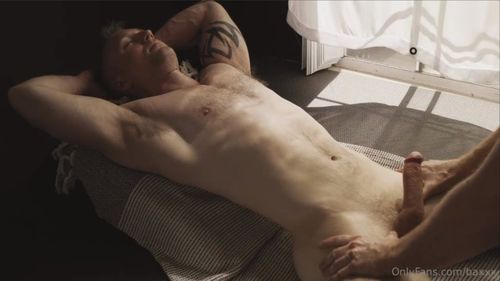 JustTheGays thumbnail for Baxxx – Hands-On with Brain Kaminski – Part 2 - amateur gay porn from OnlyFans, MyVidster, GayForFans and more! - video