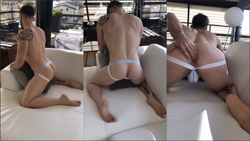JustTheGays thumbnail for davidtwist – showing off my ass on the sofa - amateur gay porn from OnlyFans JustForFans GayForFans - 