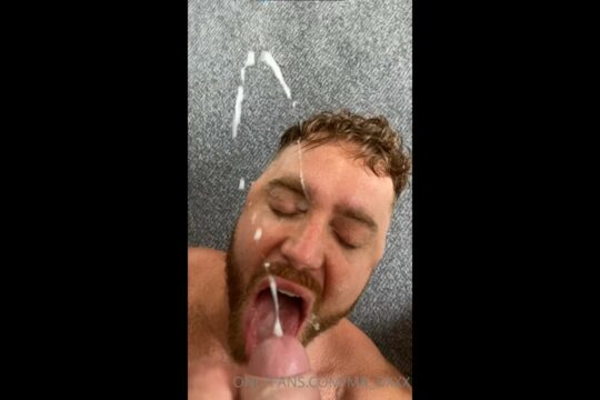 JustTheGays thumbnail for Sucking dick and getting a load over my face Mr_DXXX - amateur gay porn from OnlyFans, MyVidster, GayForFans and more! - 