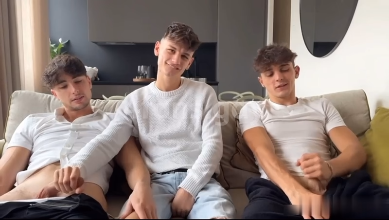 JustTheGays thumbnail for Samuele Cunto (sexysamu) and Ivan.ilterribile fuck Elias.twink - amateur gay porn from OnlyFans JustForFans GayForFans - 