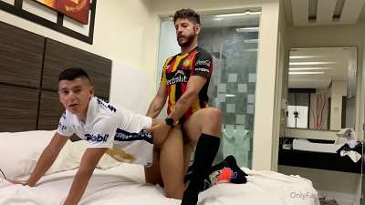 OnlyGays thumbnail for Morro Chacal (Agvalu) and LeonActXL fuck in their jerseys - amateur gay porn from OnlyFans, MyVidster, GayForFans and more! - 