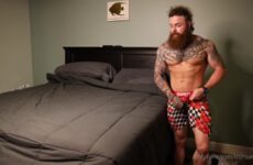 OnlyGays thumbnail for Bearded muscle jerks off and cums over himself – Kevin Clevenger (ironsanctuary) - amateur gay porn from OnlyFans, MyVidster, GayForFans and more! -