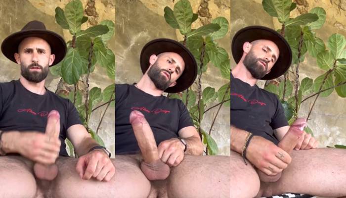 JustTheGays thumbnail for Aingeru jerks off and cums on the patio - amateur gay porn from OnlyFans, MyVidster, GayForFans and more! - Jerk Off, Outdoor, Solo