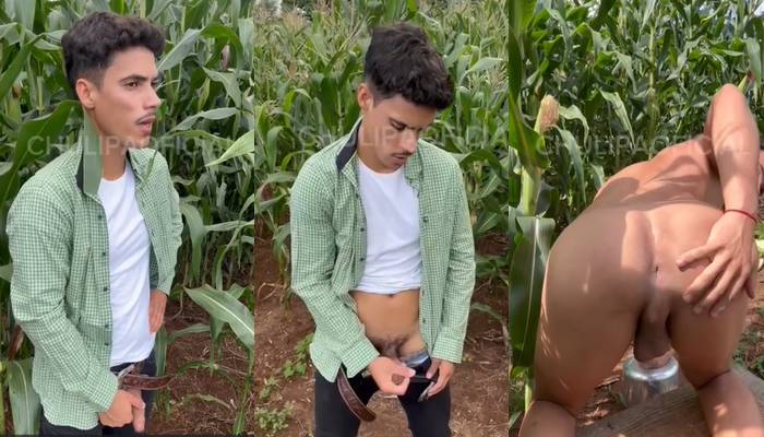 JustTheGays thumbnail for Chulipa takes a piss and then jerks off in the field - amateur gay porn from OnlyFans, MyVidster, GayForFans and more! - Young & Twink, Solo, Latin, Jerk Off